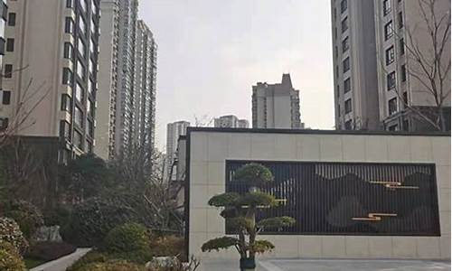 欧美精品在欧美一区二区：欧美日韩精品一区二区(行房中途软了是